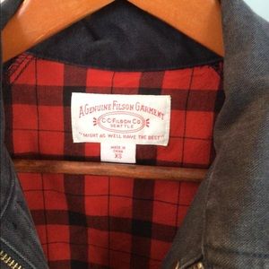 Filson Woman’s Barn Coat - XS